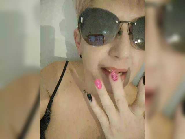 go to chat with ___---___