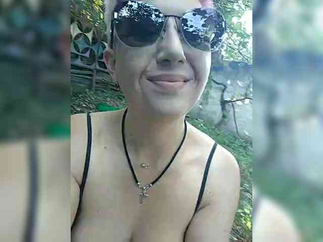 live cam porno BUSINKA-25