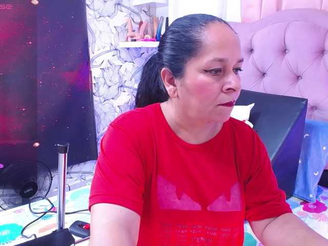 NicolTamara's BongaCams show and profile