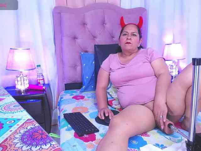 NicolTamara NicolTamara