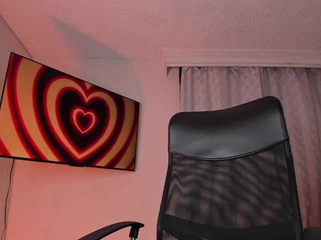 PaulinaBelush's BongaCams show and profile