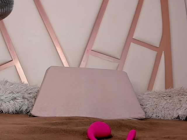 PaulinaBelush's BongaCams show and profile