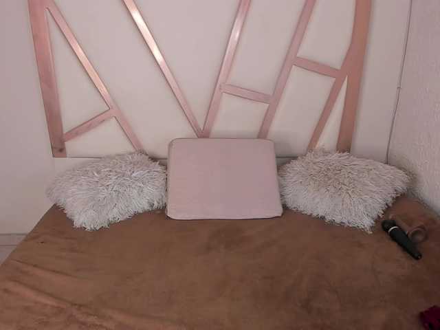 PaulinaBelush's BongaCams show and profile