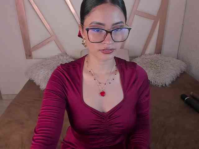 PaulinaBelush webcam