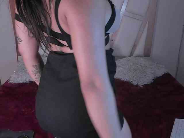 PaulinaBelush webcam