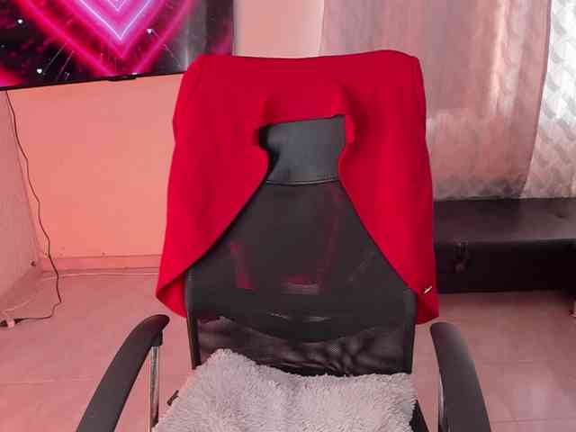 PaulinaBelush webcam