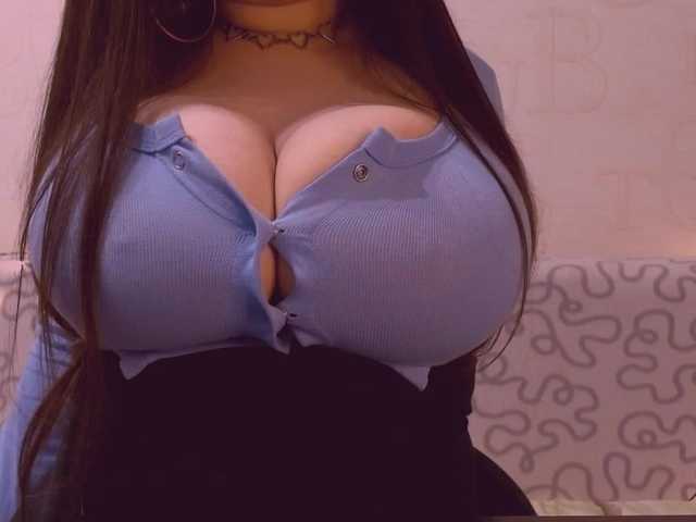 juliajam1's BongaCams show and profile