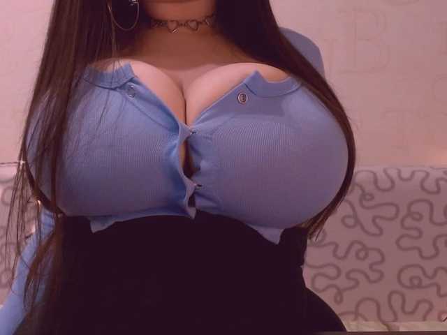 juliajam1's BongaCams show and profile