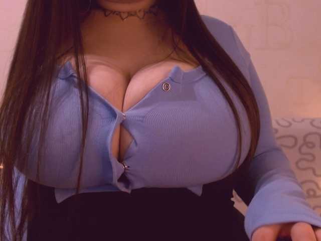 juliajam1's BongaCams show and profile