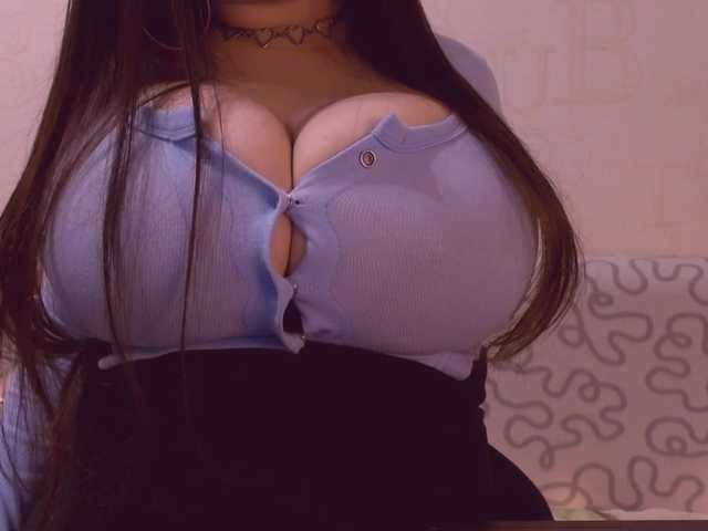 juliajam1's BongaCams show and profile