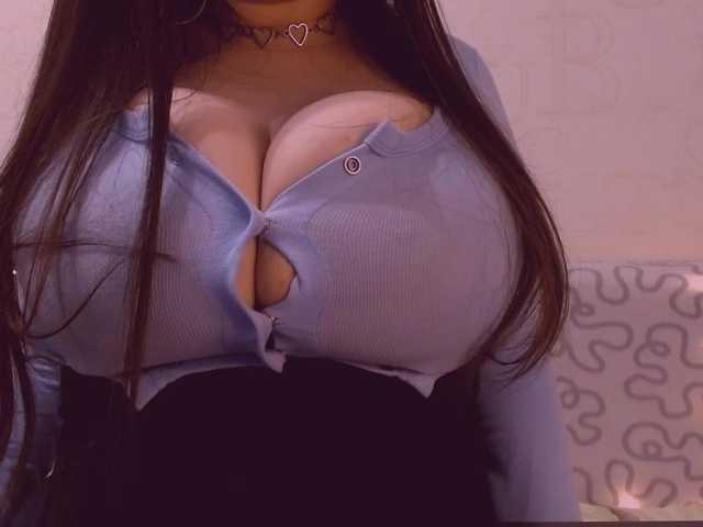 juliajam1's BongaCams show and profile