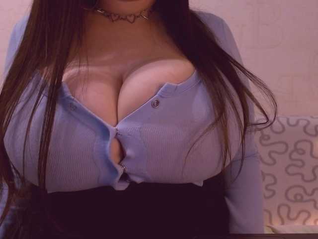 juliajam1's BongaCams show and profile