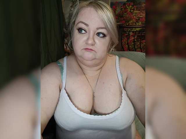 Cute-Baby's BongaCams show and profile