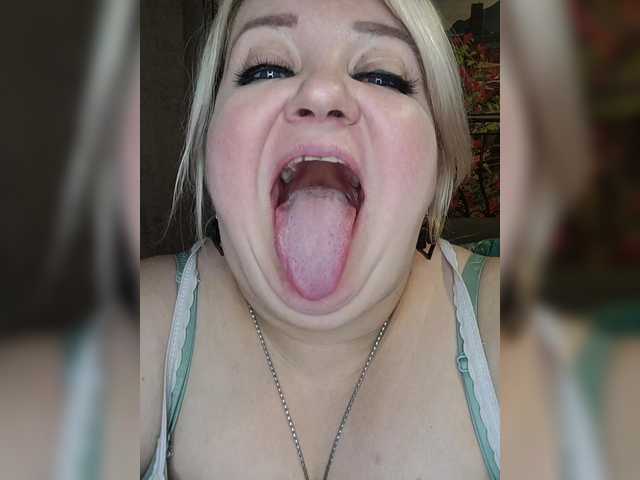 Cute-Baby's BongaCams show and profile