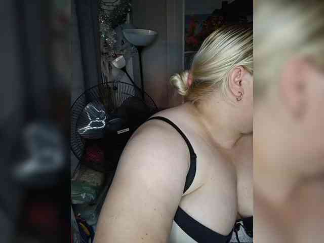 Demonessa webcam