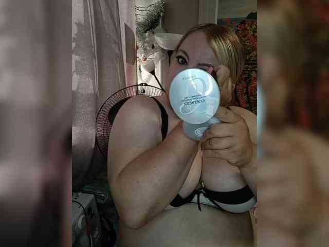 Demonessa webcam