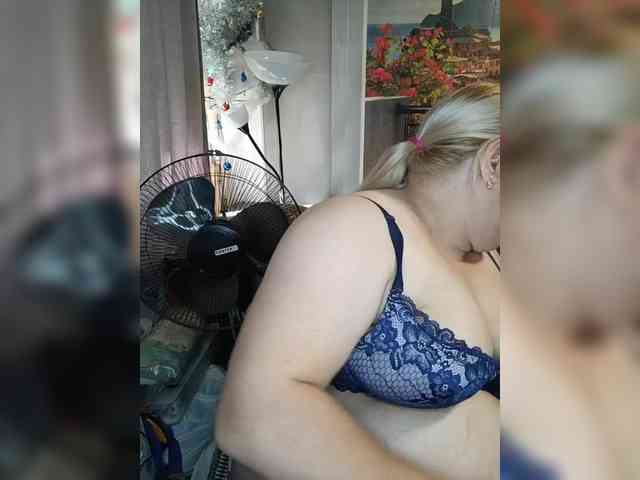 Demonessa webcam