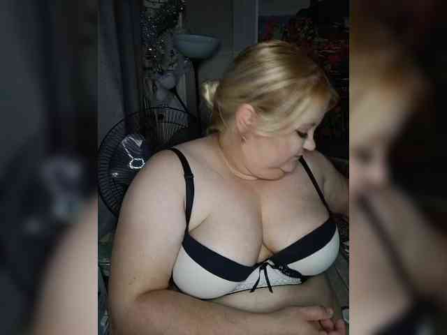 Demonessa webcam