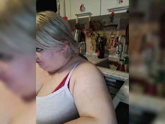 Cute-Baby Live Webcam on BongaCams