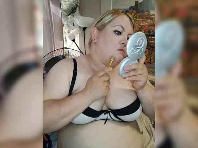 Demonessa webcam