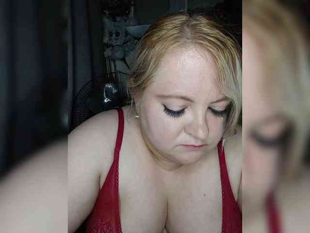 Cute-Baby Live Webcam on BongaCams