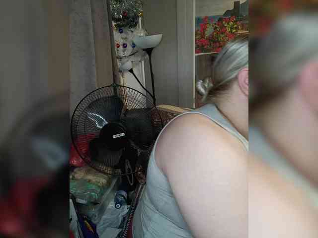 Demonessa webcam