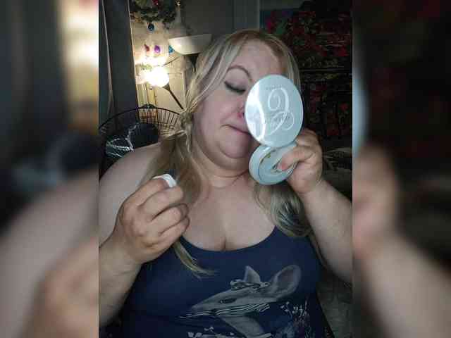 Demonessa webcam
