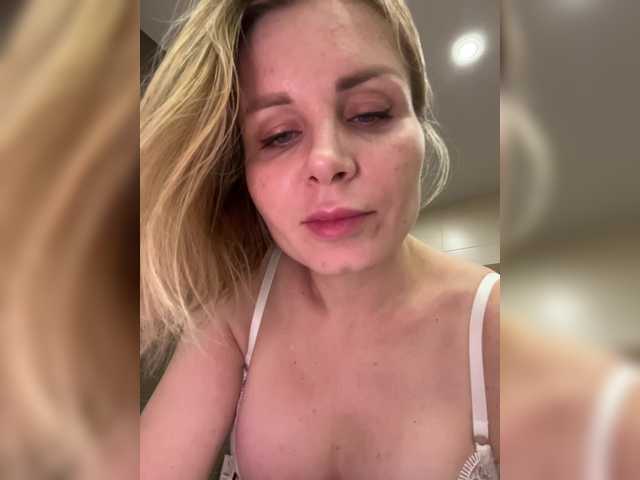 -x777x-'s BongaCams show and profile