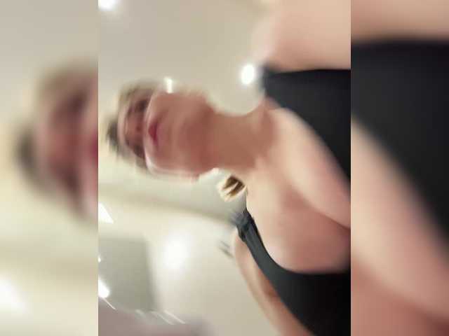 -x777x-'s BongaCams show and profile