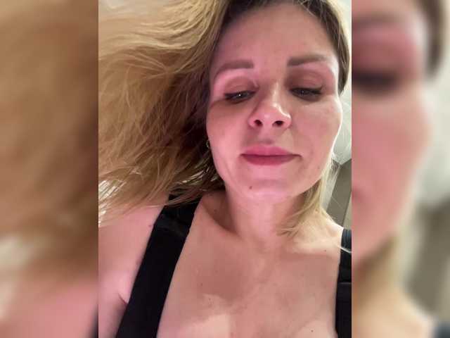 -x777x-'s BongaCams show and profile