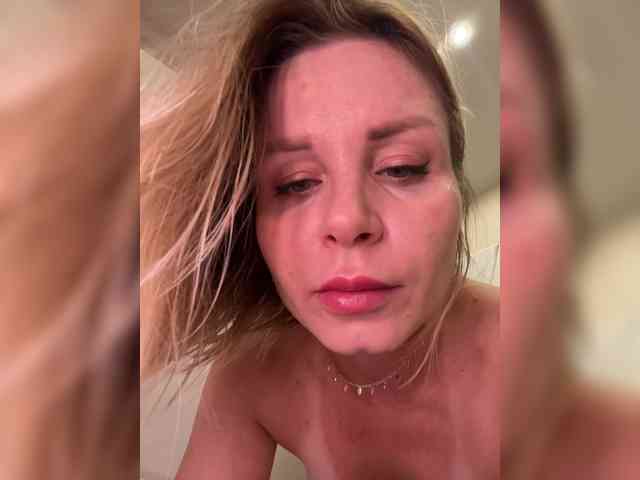 -x777x- webcam