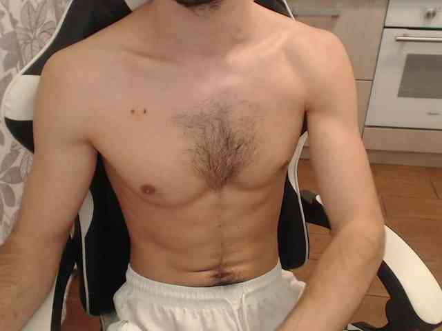 Mandarin4ks Live Webcam on BongaCams