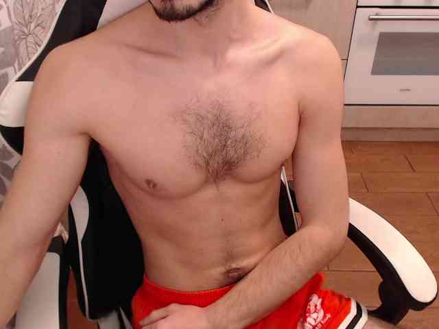 Mandarin4ks Live Webcam on BongaCams