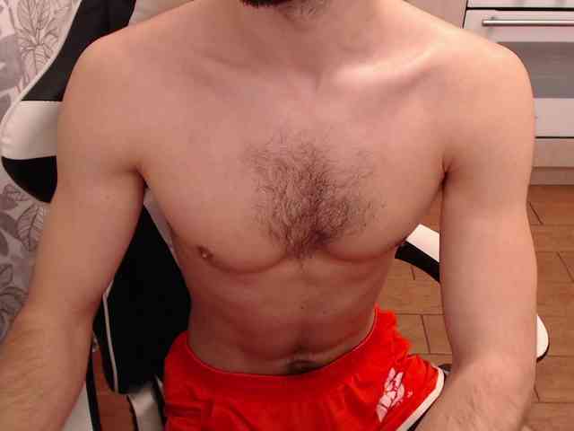 Mandarin4ks Live Webcam on BongaCams