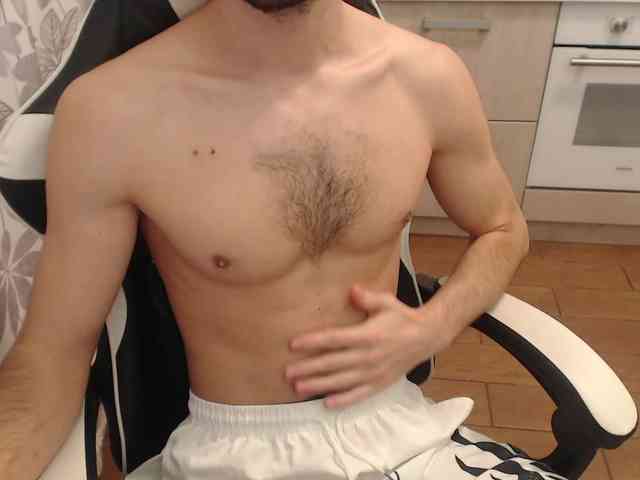 Mandarin4ks Live Webcam on BongaCams