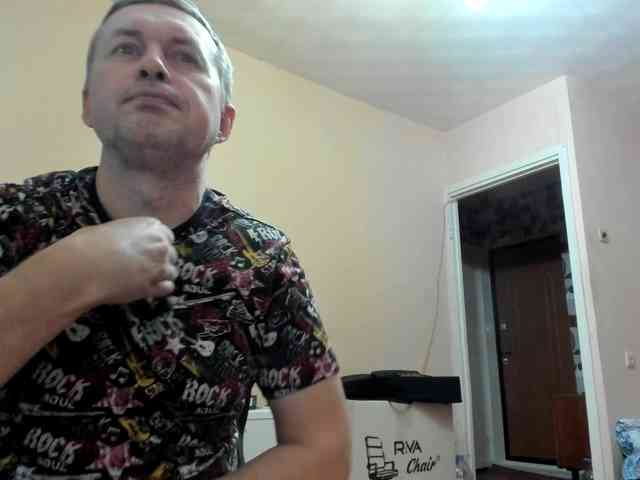 Dzhey_Kvin