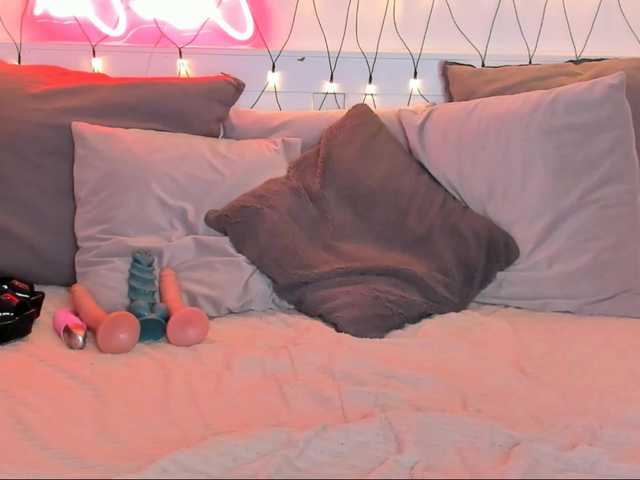  LillianShineX chat room