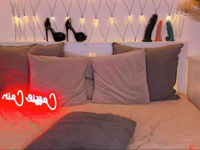 LillianShineX webcam