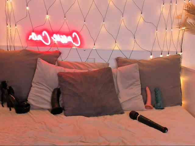 LillianShineX webcam