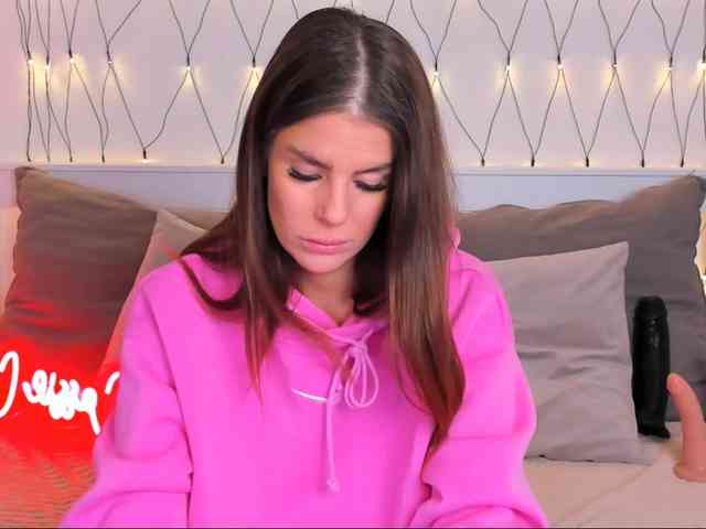 LillianShineX webcam