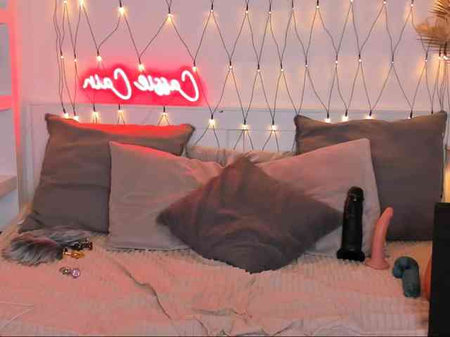 LillianShineX webcam
