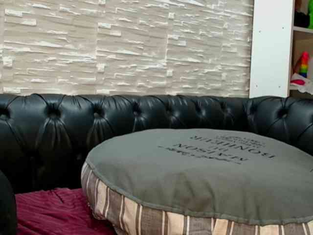 CreampiEnacia webcam