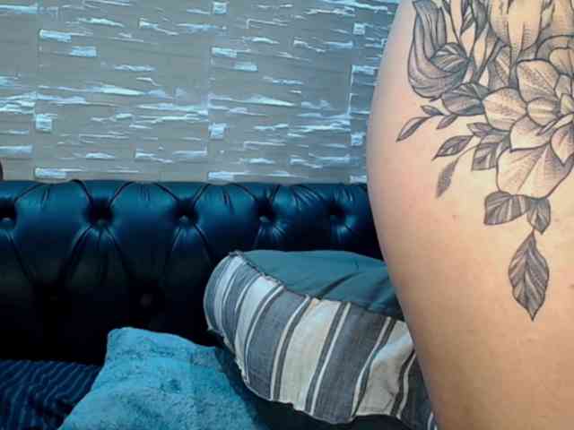 CreampiEnacia webcam