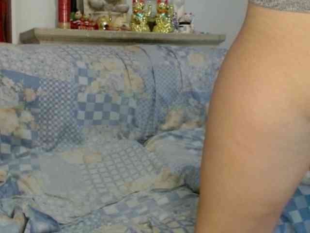 CreampiEnacia webcam