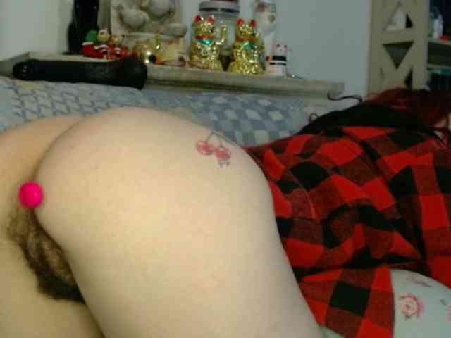 CreampiEnacia webcam