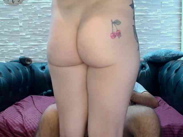 CreampiEnacia webcam