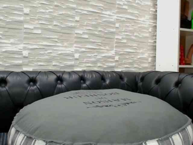 CreampiEnacia webcam