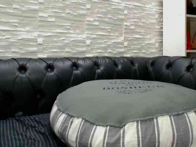 CreampiEnacia webcam