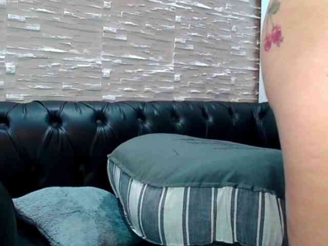 CreampiEnacia webcam