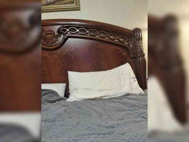 Rara_Avis webcam